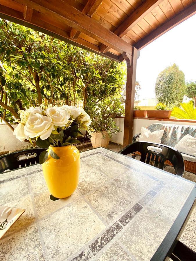 Adv Holiday House - Casa Vacanze San Cataldo  Extérieur photo
